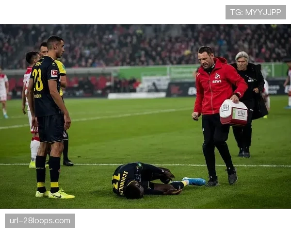 从领先到被逆转:解析热那亚本轮比赛下半场防守结构的崩溃 从领先到被逆转:解析热那亚本轮比赛下半场防守结构的崩溃