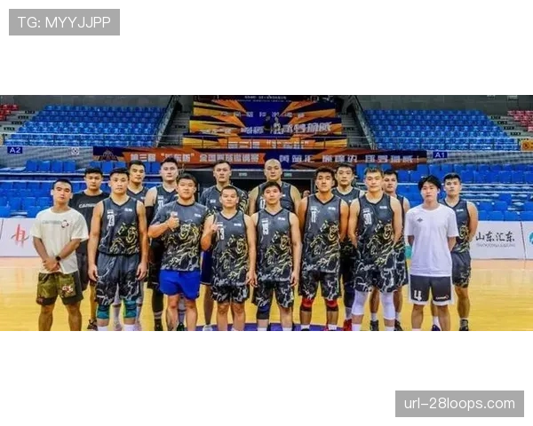 深度报道：一位法甲俱乐部理疗师的日常工作与赛季挑战