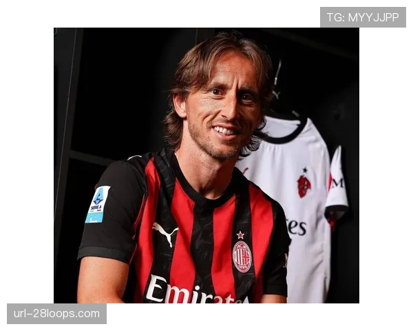 特写:39岁的莫德里奇赛后独自加练,诠释老将的坚持 特写:39岁的莫德里奇赛后独自加练,诠释老将的坚持